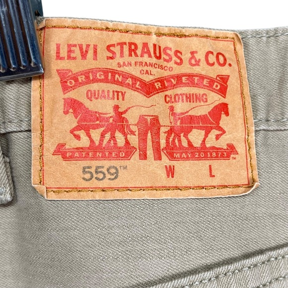Levi's‎ 559 Relaxed Straight Leg Jeans Men's 44x30 Tan Khaki Cotton Casual - Picture 3 of 6